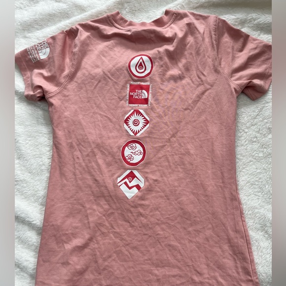 Women’s North Face tShirt - Picture 3 of 3